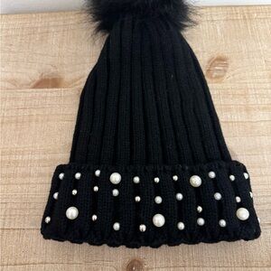 Surell Black Knit Kids Beanie (NEVER WORN)